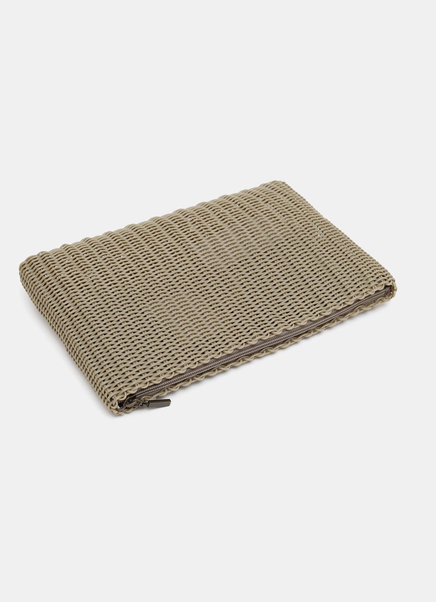 Large Clutch