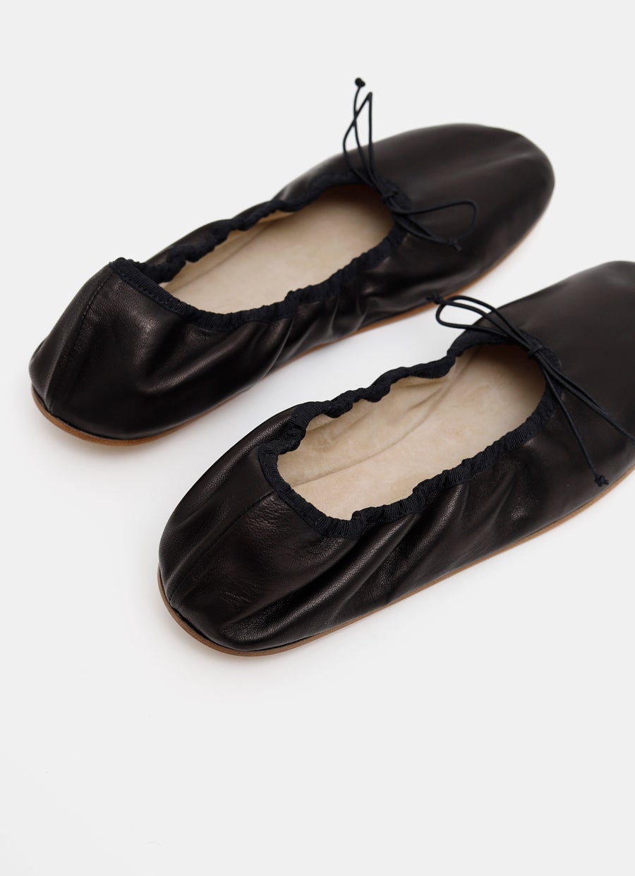 Round Ballet Flat