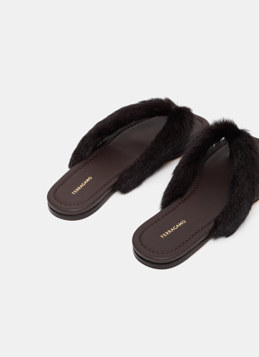 Sandals with fur detail
