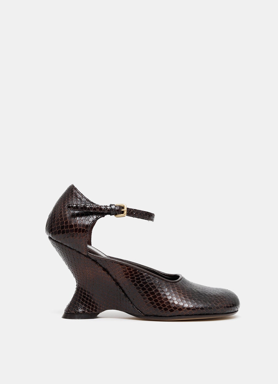 Leather wedge pumps
