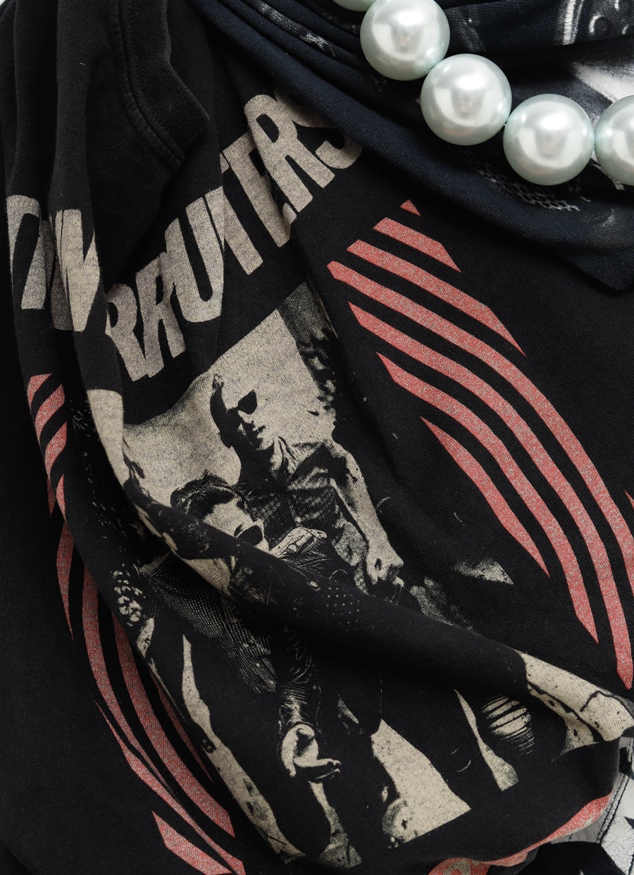 Twisted Necklace T-Shirt