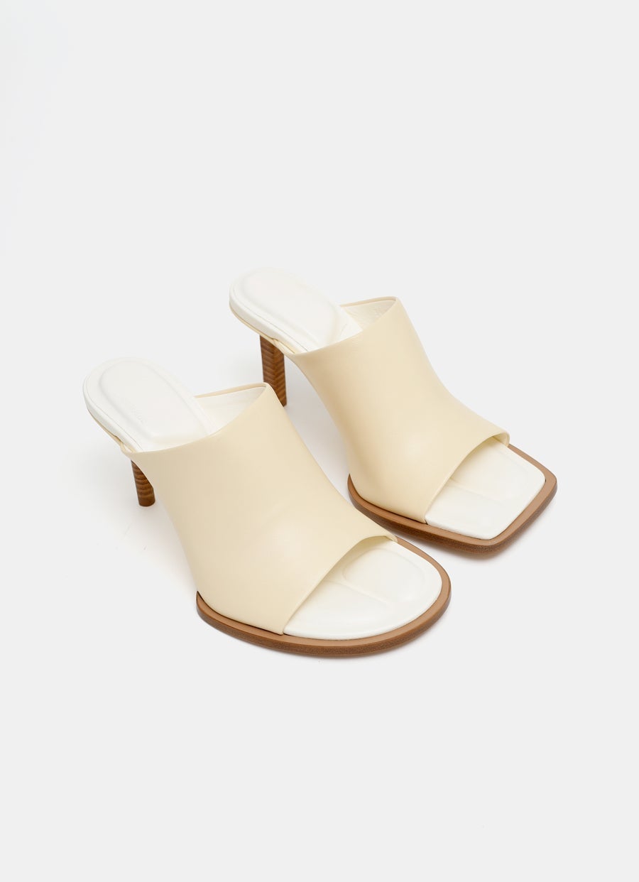 Les mules rond carré Sandals