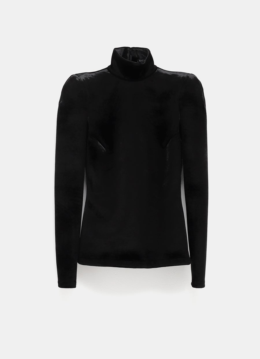 Round Shoulder Turtleneck