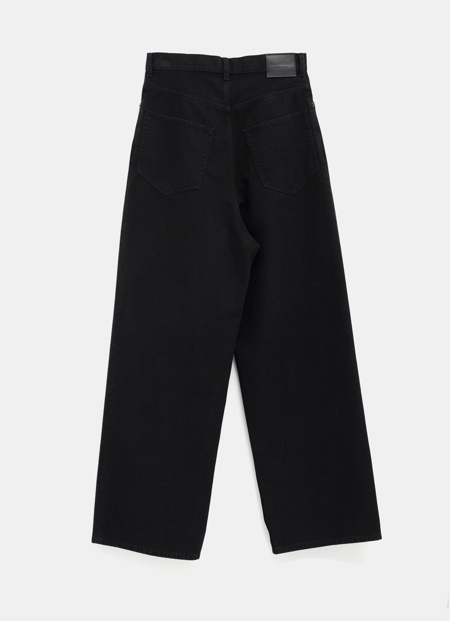 Baggy trousers