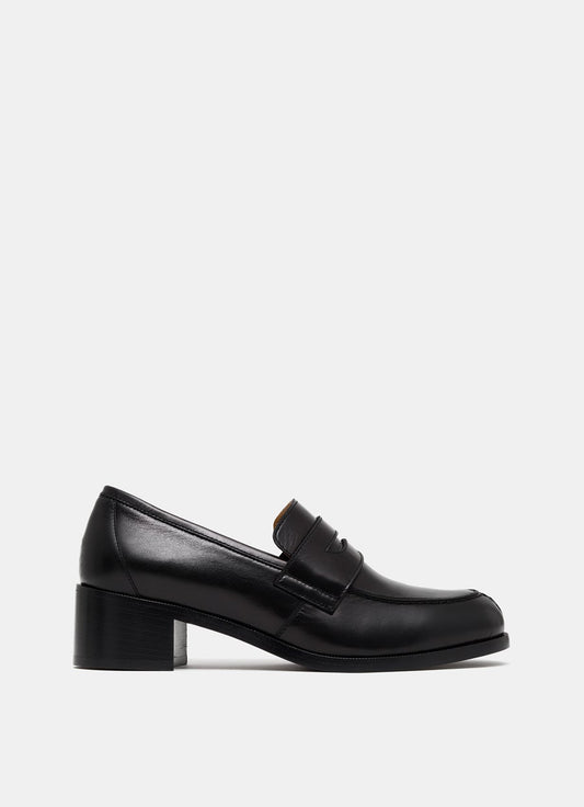 Vera Loafers