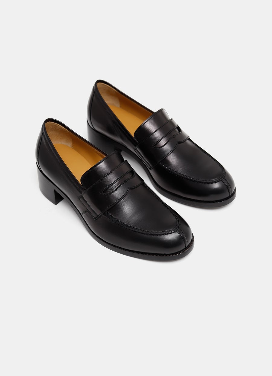 Vera Loafers