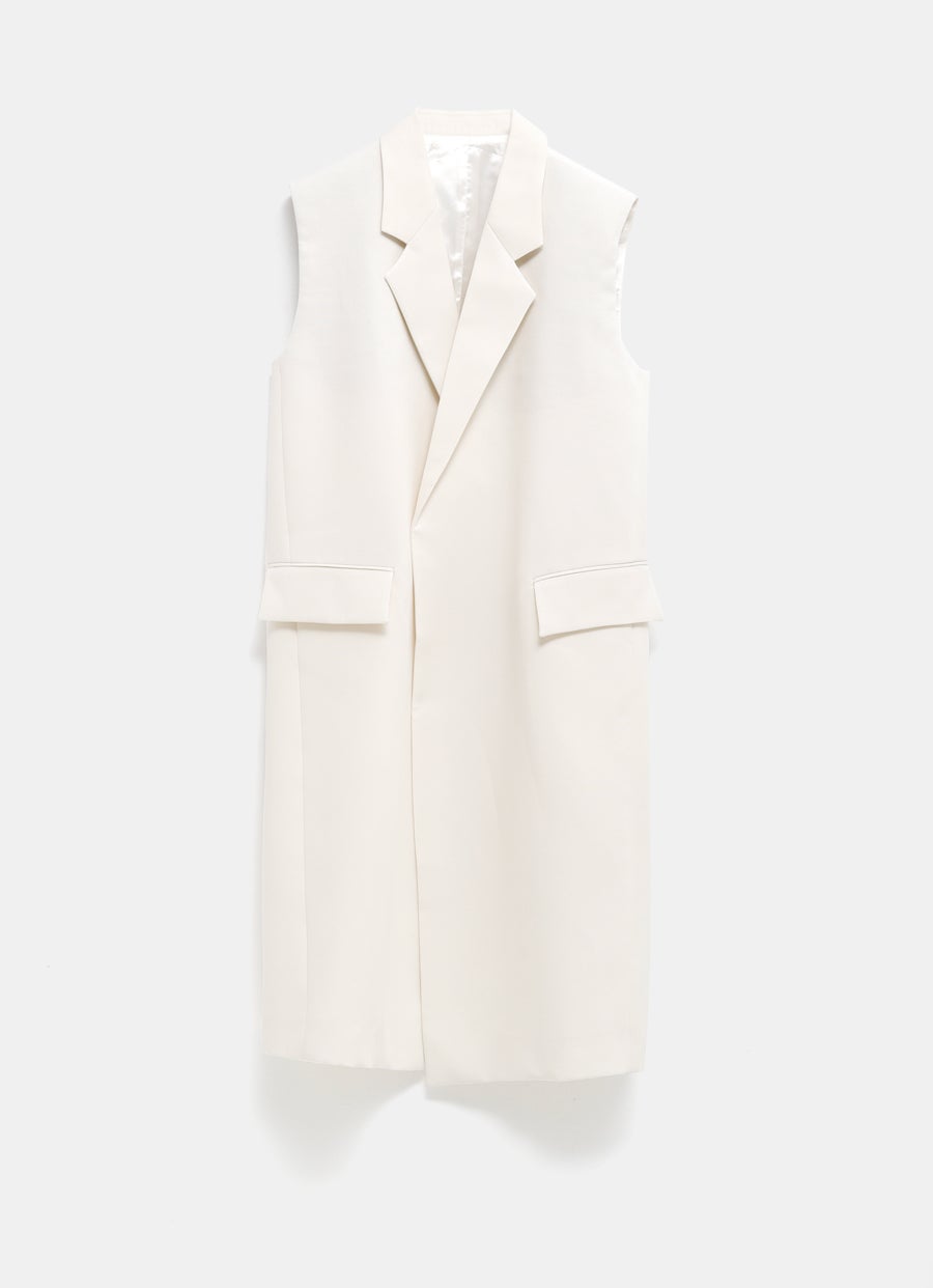 Sleeveless Grain de Poudre Coat