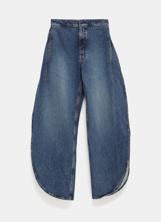 Rounded Jeans