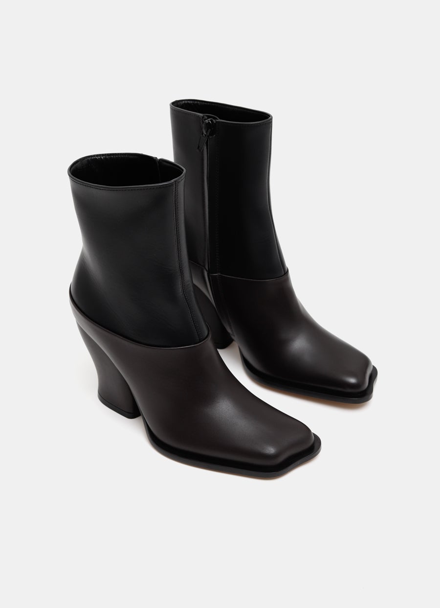 Onda Bootie in calfskin