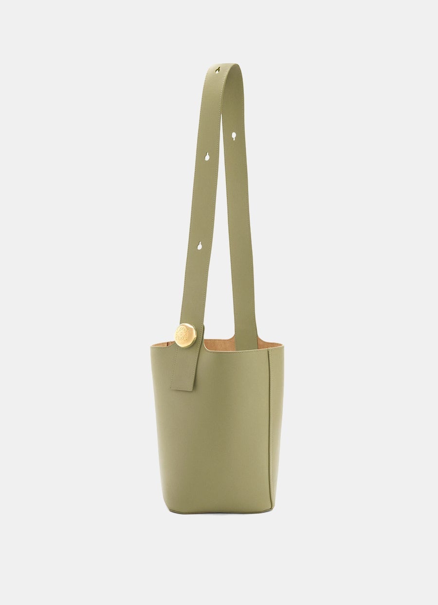 Medium Pebble Bucket Bag