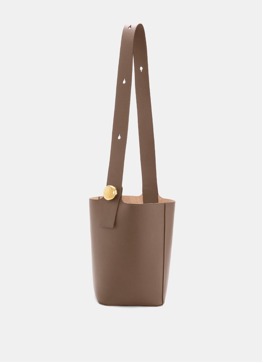 Medium Pebble Bucket Bag