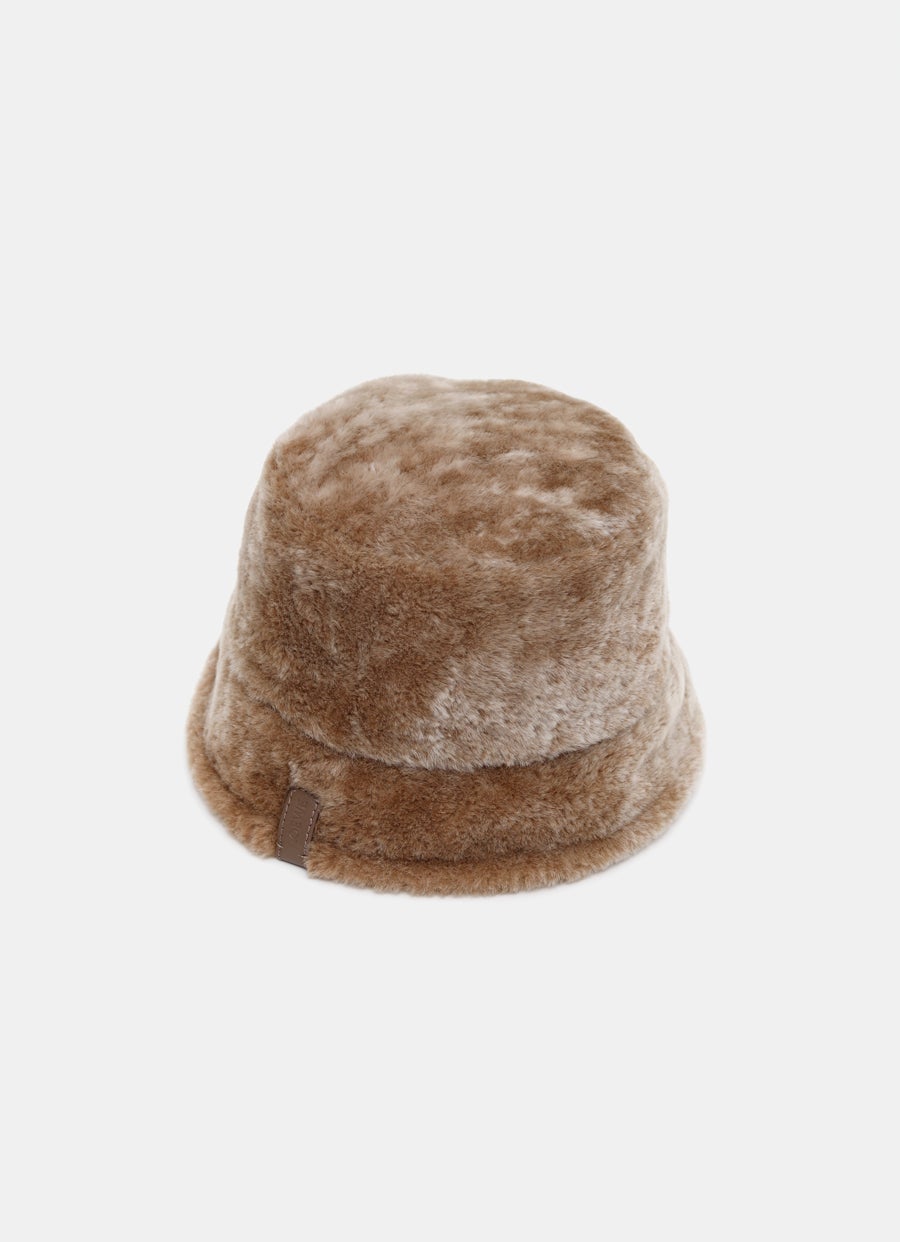 Bucket Hat in shearling