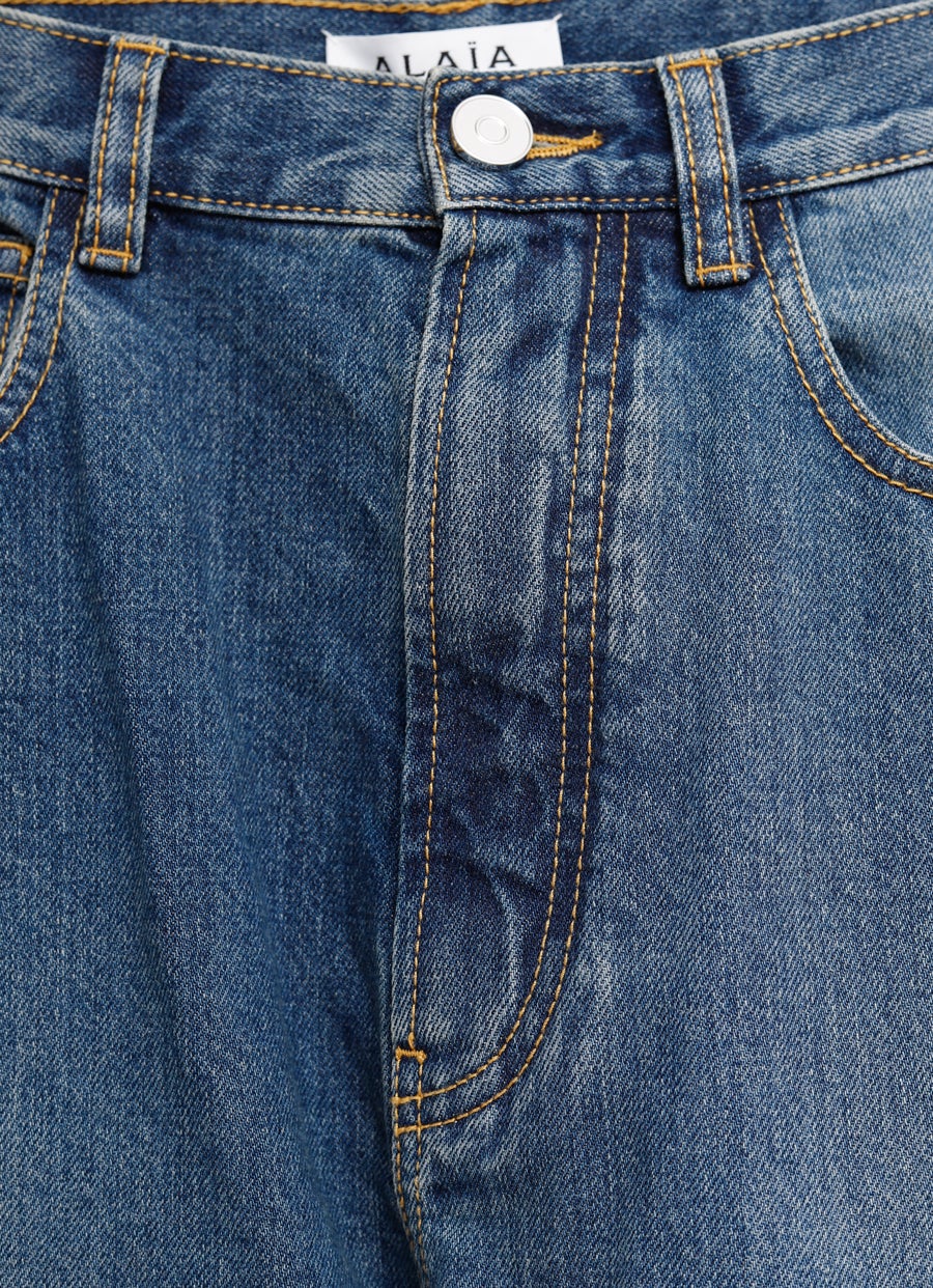 Barrel-Leg Jeans in Faded Denim