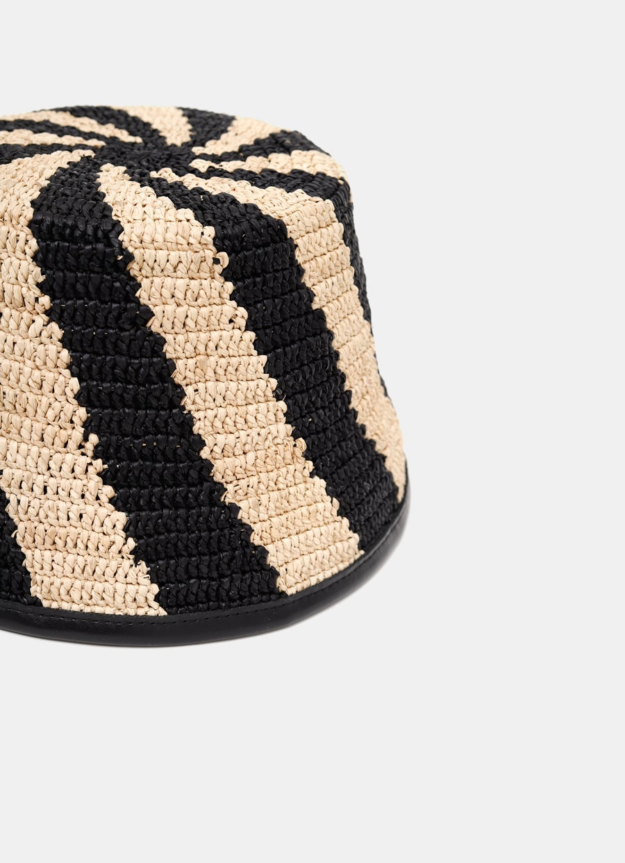 Soli Bucket Hat