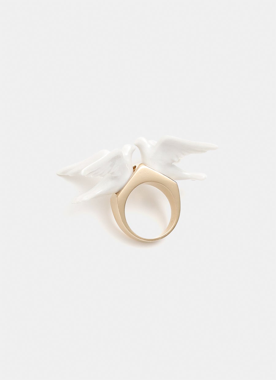 Doves Love Ring