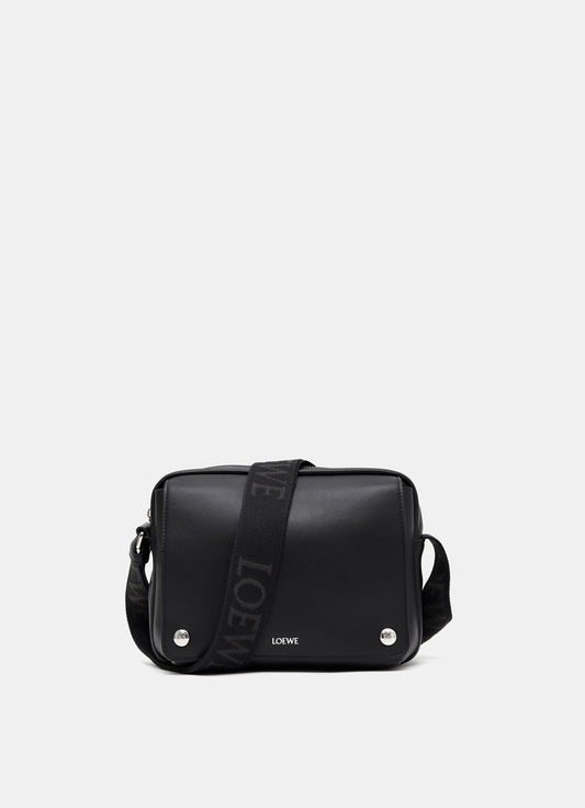 Medium Pebble Messenger Bag for Men