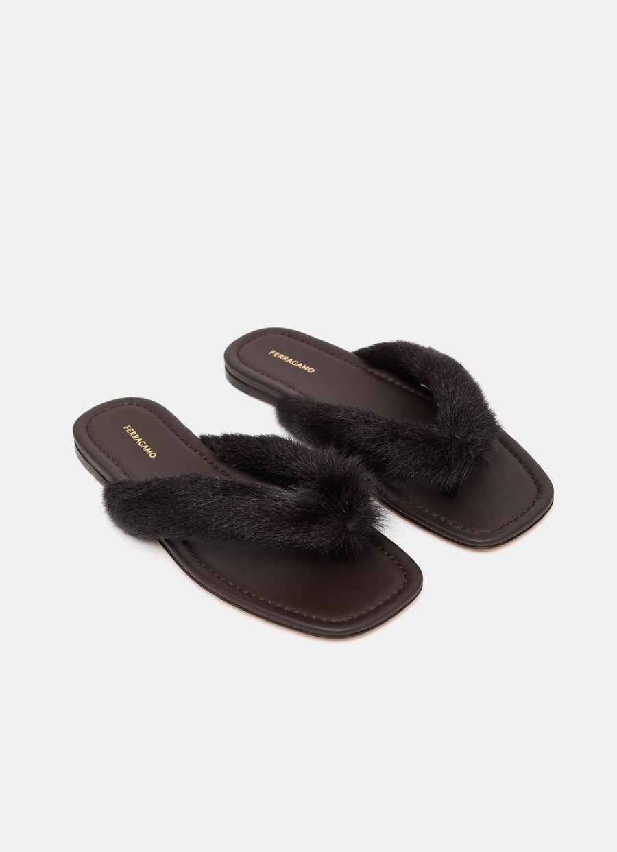 Sandals with fur detail