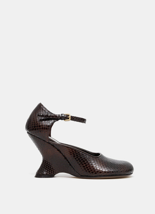 Leather wedge pumps