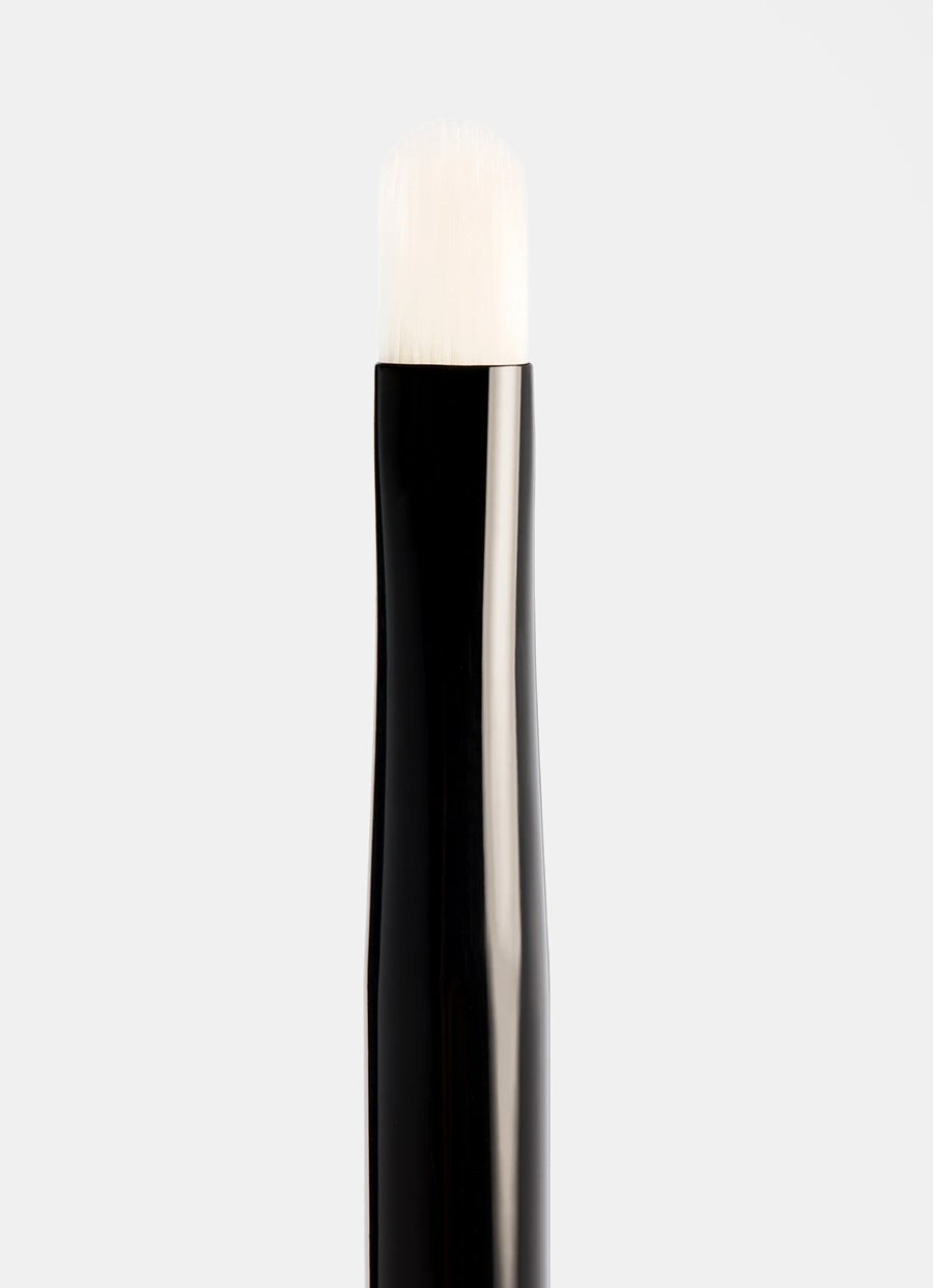 Petit Conceal Brush